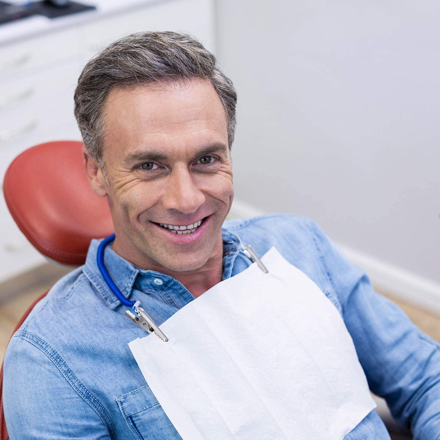JMU Blue Dental Bibs 500, Dental Bibs Disposable, Tattoo Bibs 13" x 18" | 2-Ply Paper 1-Ply Film